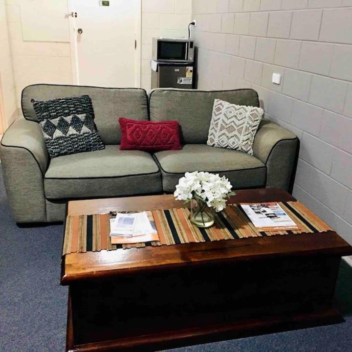 Flinders Ranges Motel - The Mill Quorn Екстериор снимка